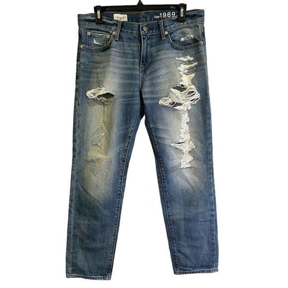 GAP Light Wash‎ Distressed Boyfriend Jeans (27) - Picture 7 of 7